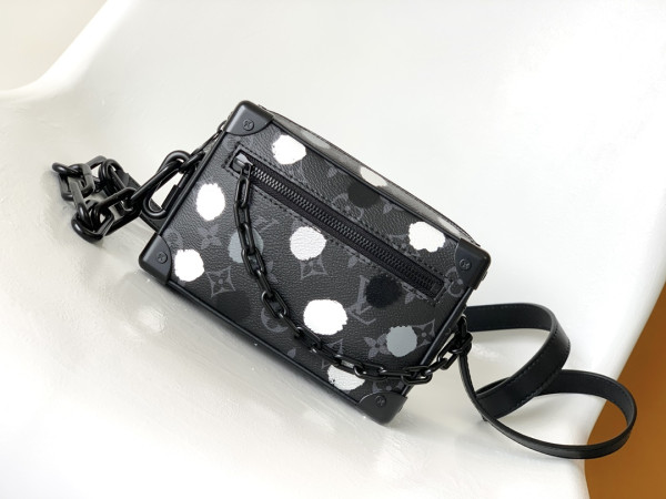 l**is V*t*n mini soft trunk