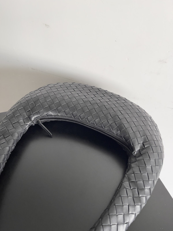 Bo*te*ga ve*ne*ta buddy