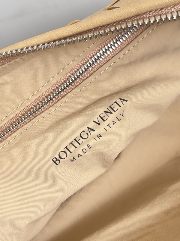 Bo*te*ga ve*ne*ta buddy