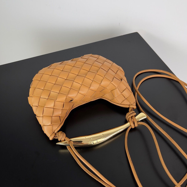 Bo*te*ga ve*ne*ta mini sardine top handle bag