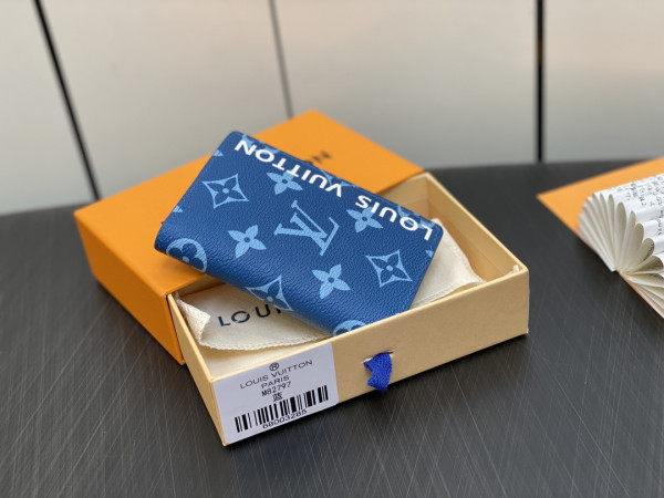 l**is V*t*n pocket organizer