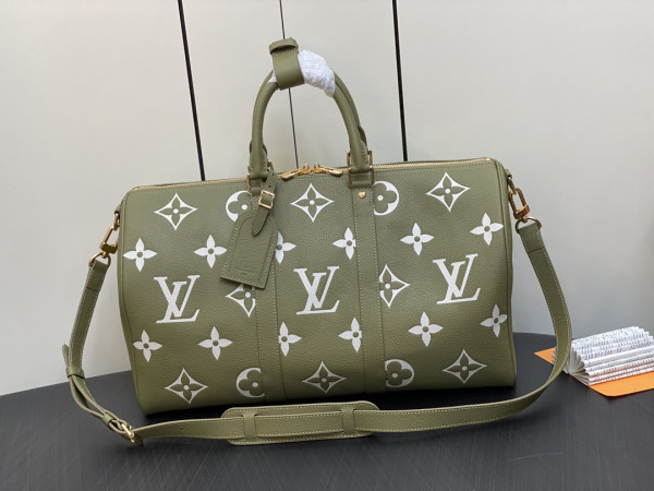 l**is V*t*n keepall bandouliÈre 45
