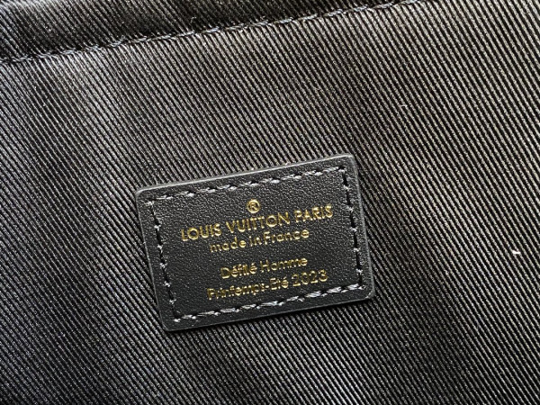 l**is V*t*n sac plat nv