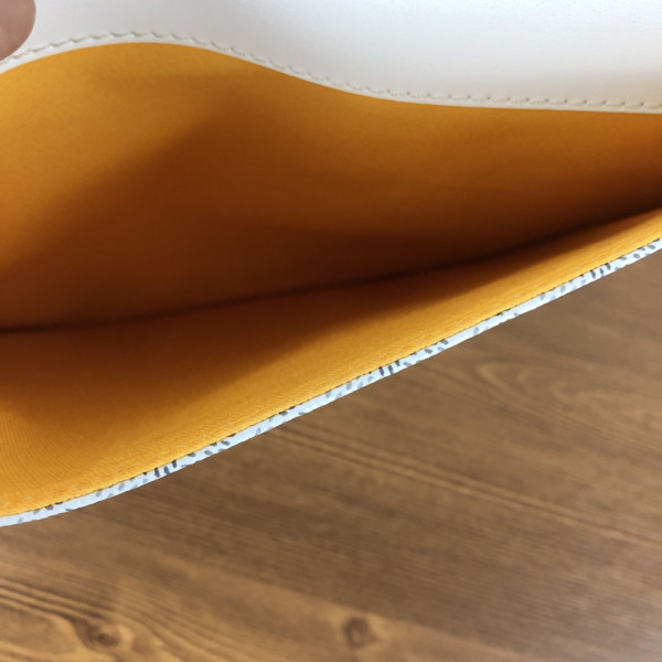 Go*ard commando envelope clutch