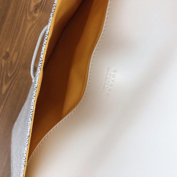 Go*ard commando envelope clutch