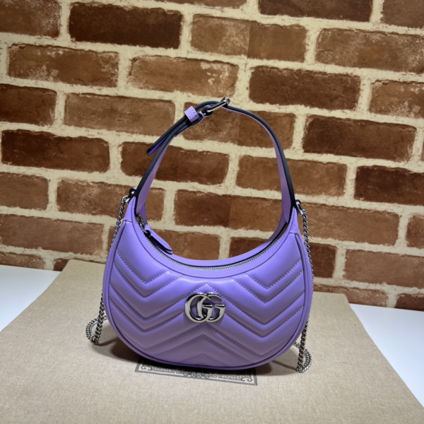 G*u*i gg marmont half-moon-shaped mini bag