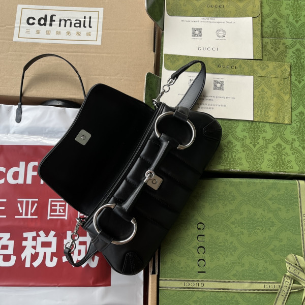 G*u*i horsebit chain small shoulder bag