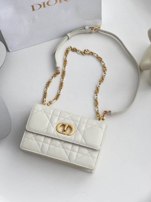 D*or miss caro mini bag