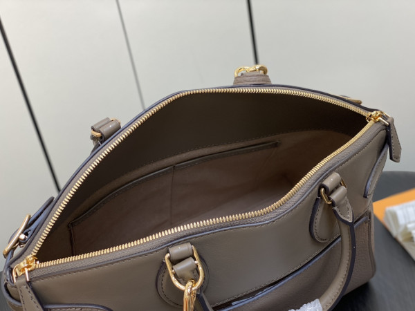 l**is V*t*n lock it mm