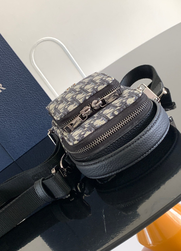 D*or micro rider pouch