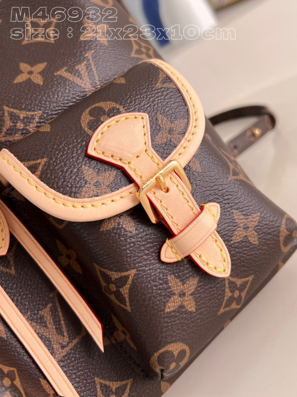 l**is V*t*n excursion pm