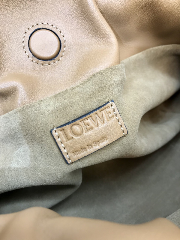 LOEWE Mini Flamenco clutch-18-23.9-9cm