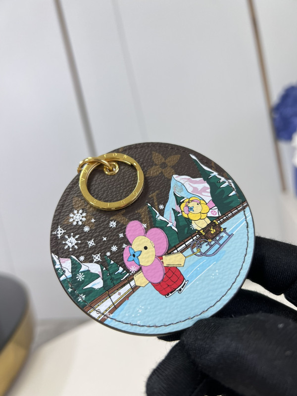 l**is V*t*n illustre ice skate bag charm and key holder