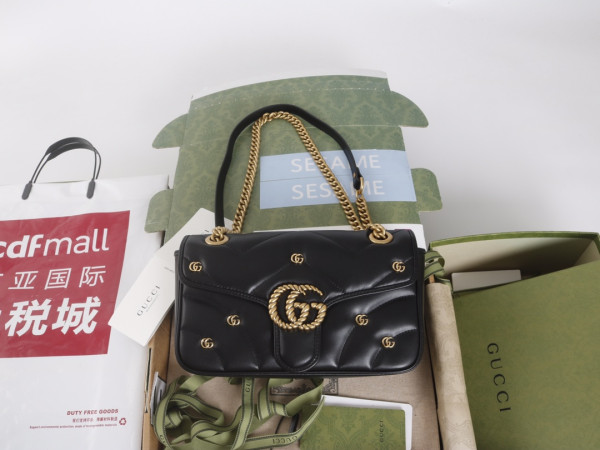 G*u*i gg marmont mini shoulder bag