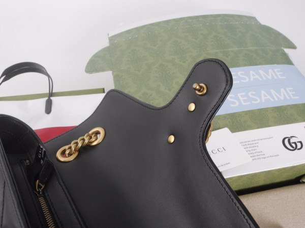 G*u*i gg marmont mini shoulder bag