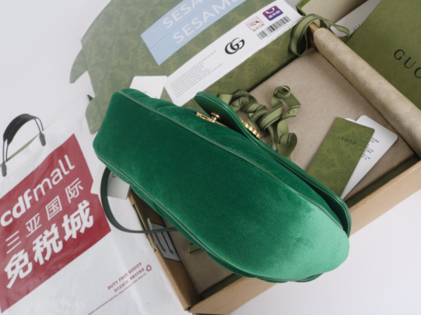 G*u*i gg marmont mini shoulder bag