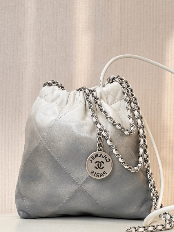 CL 22 MINI HANDBAG