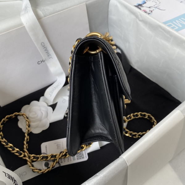CL MINI FLAP BAG