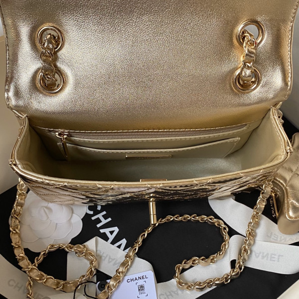 CL MINI FLAP BAG & STAR COIN PURSE