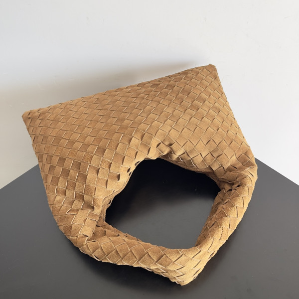 Bo*te*ga ve*ne*ta medium hop