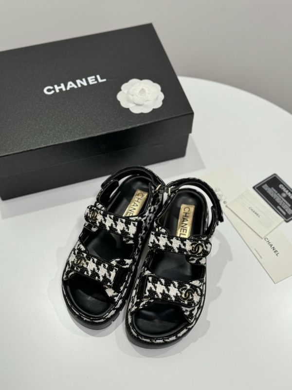 CL SANDALS