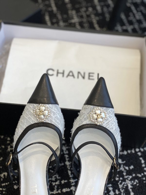 CL SANDALS