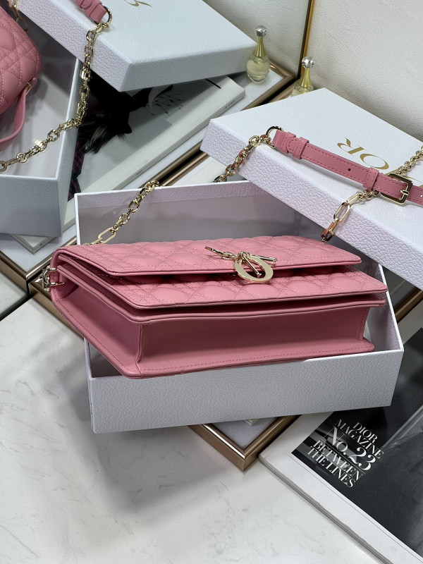 lady D*or-24*14*7.5cm