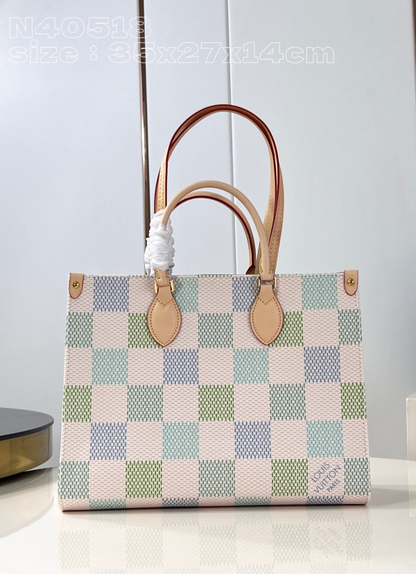 l**is V*t*n onthego mm-35*27*14cm