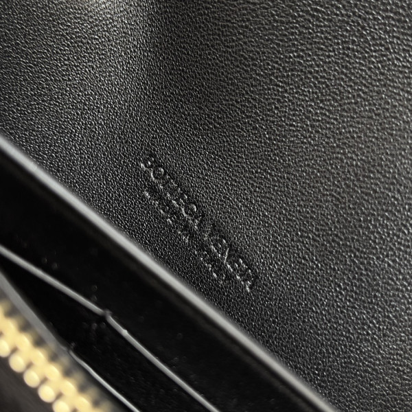 Bo*te*ga ve*ne*ta andiamo - 19*11.5*3cm