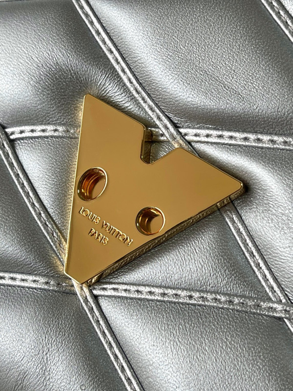 l**is V*t*n go-14 mm