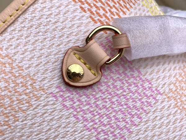 l**is V*t*n neverfull mm-31-28-14cm