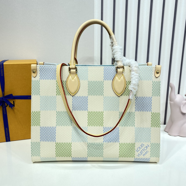 l**is V*t*n onthego mm-35*27*14cm