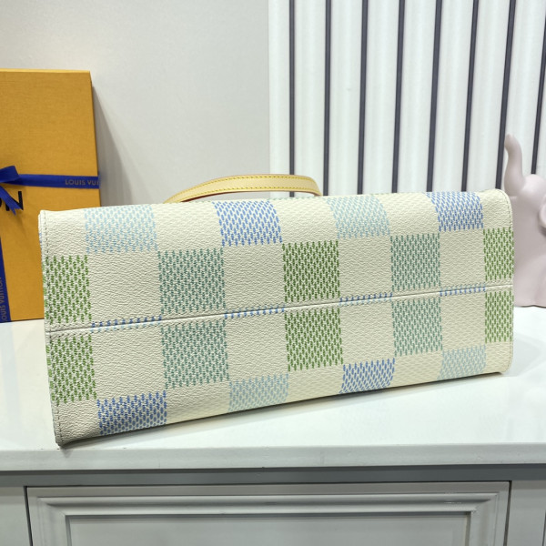 l**is V*t*n onthego mm-35*27*14cm