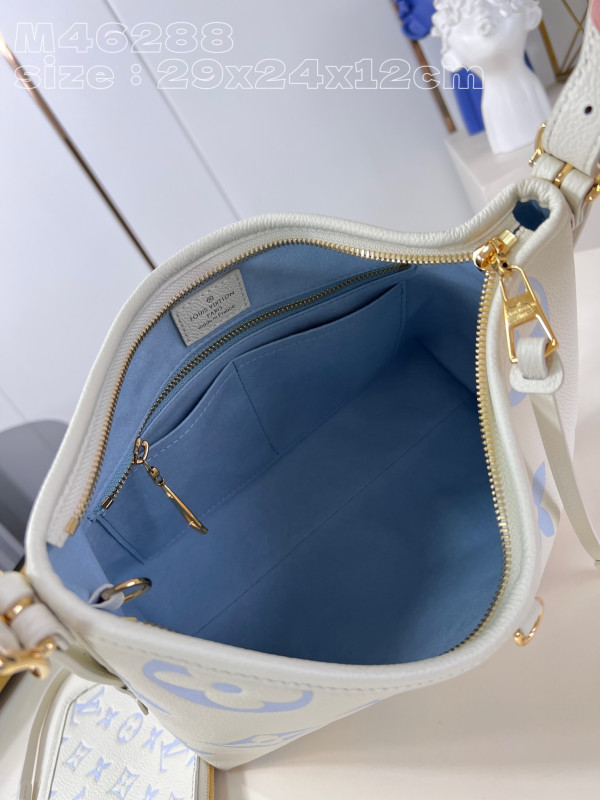 l**is V*t*n carryall pm-29*24*12cm