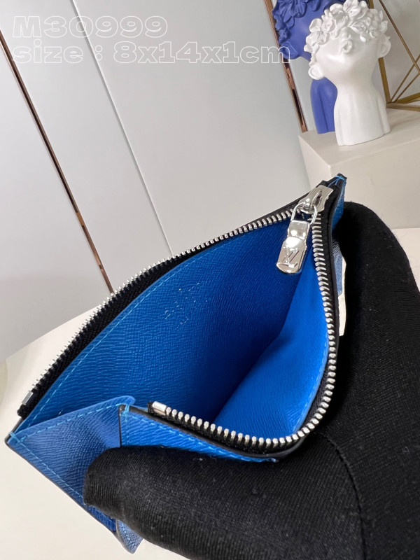 l**is V*t*n coin card holder-8*14.5*1cm