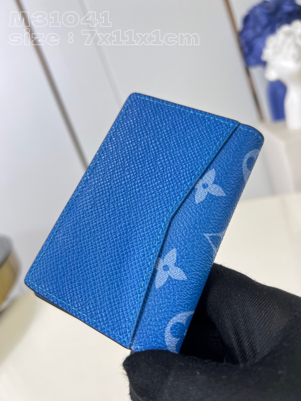 l**is V*t*n pocket organizer-7.5*11.1*1 cm