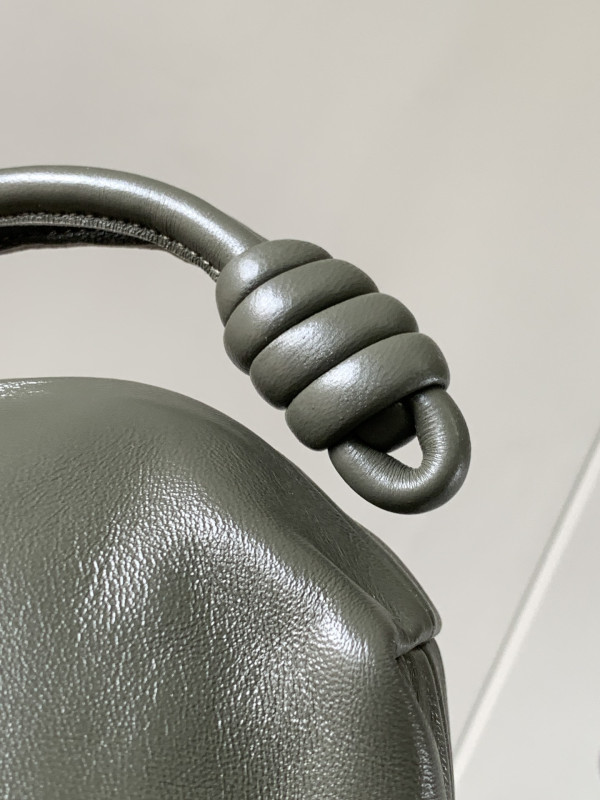 LOEWE Mini Flamenco clutch-23*17*5.5cm