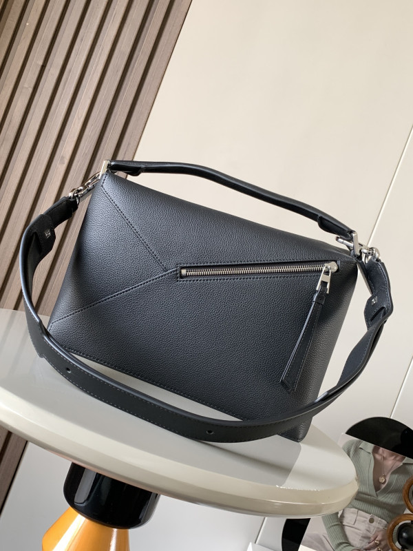 Loewe Puzzle Medium Bag-29*18*12CM