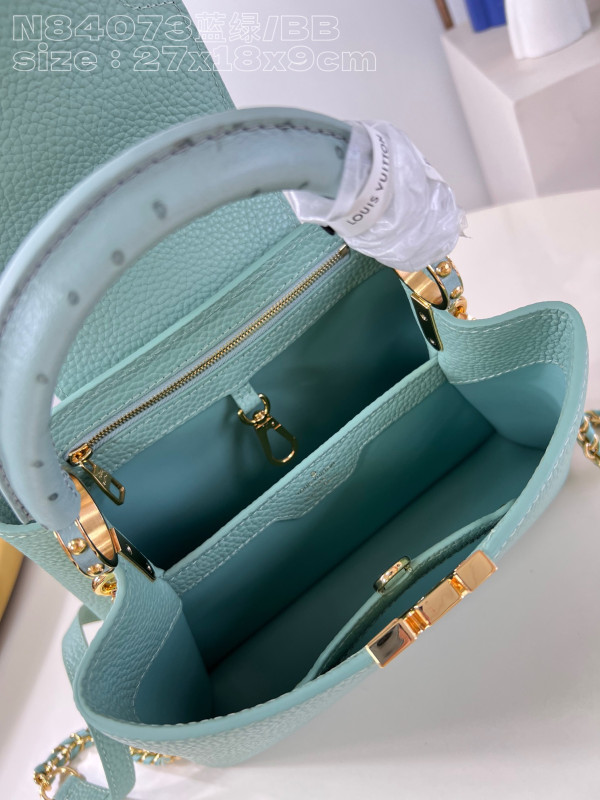 l**is V*t*n capucines bb-29*16.5*9cm