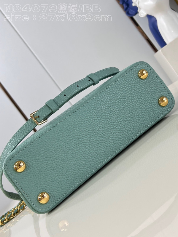 l**is V*t*n capucines bb-29*16.5*9cm