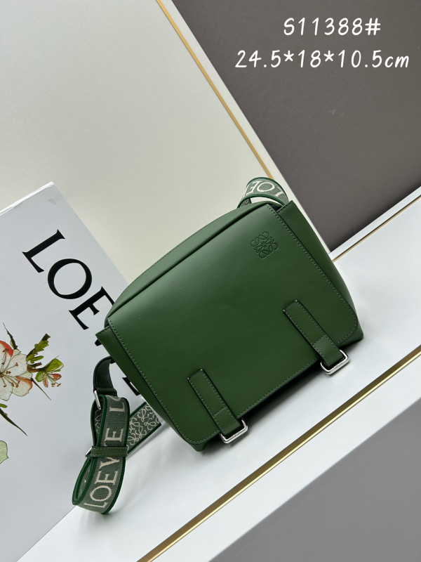 LOEWE messenger bag-24.5*18*10.5cm