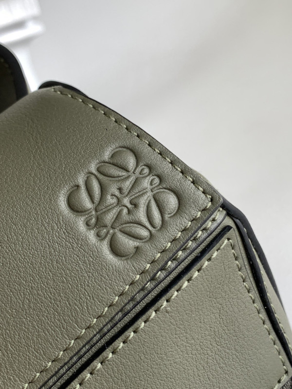 LOEWE PUZZLE BAG-18*12*7.5CM