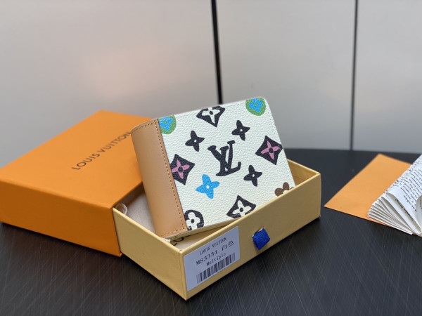 l**is V*t*n multiple wallet-11.5*9*1.5cm