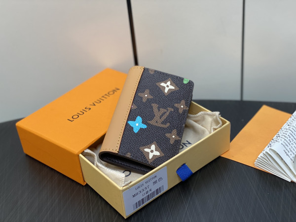 l**is V*t*n pocket organizer-7.5*11.1*1 cm