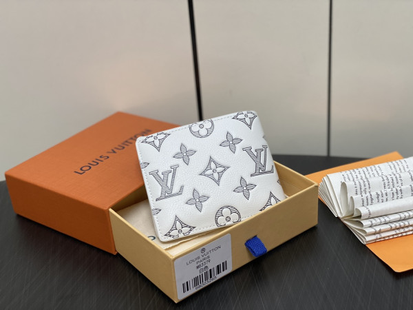 l**is V*t*n multiple wallet-11.5*9*1.5cm