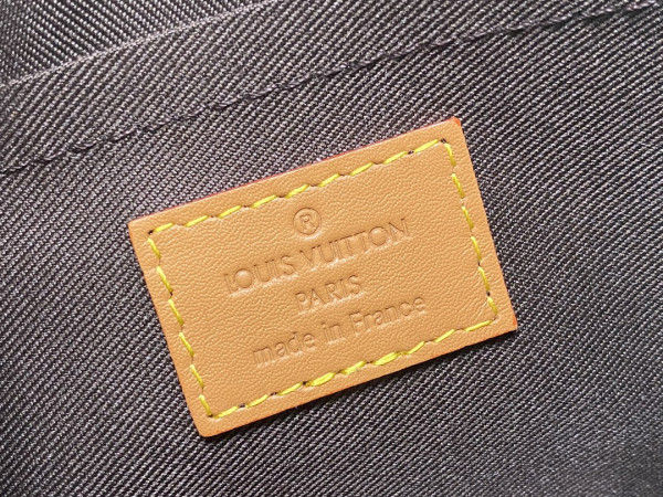 l**is V*t*n mini soft trunk-18.5*13*8cm