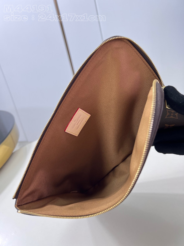 l**is V*t*n pochette jour-24*17*1cm