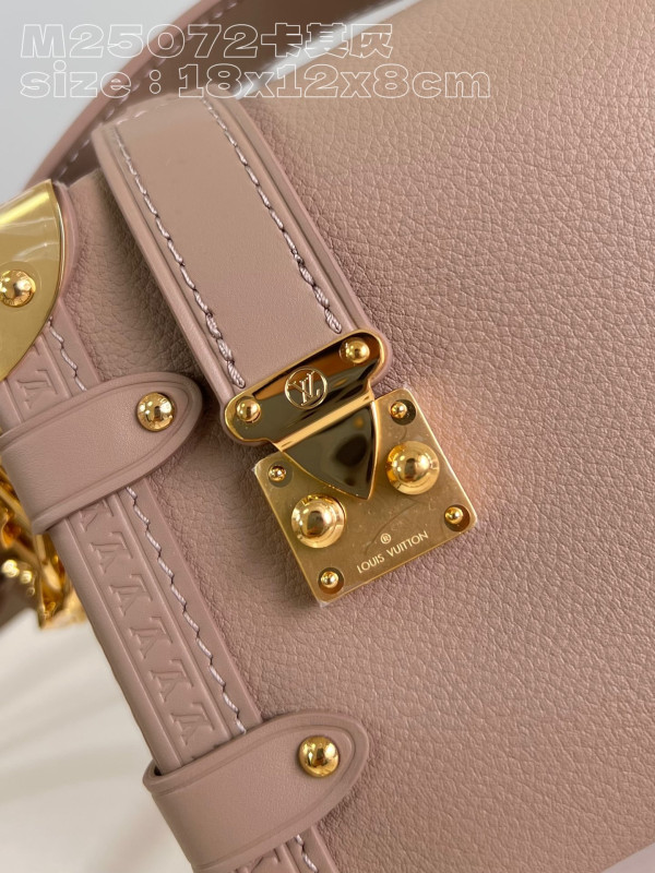 l**is V*t*n side trunk pm-18*12.5*8cm