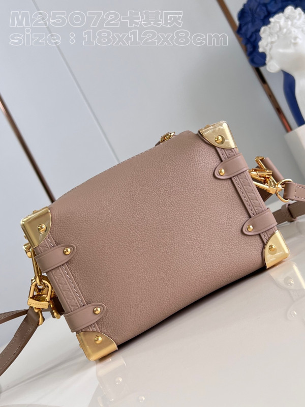 l**is V*t*n side trunk pm-18*12.5*8cm