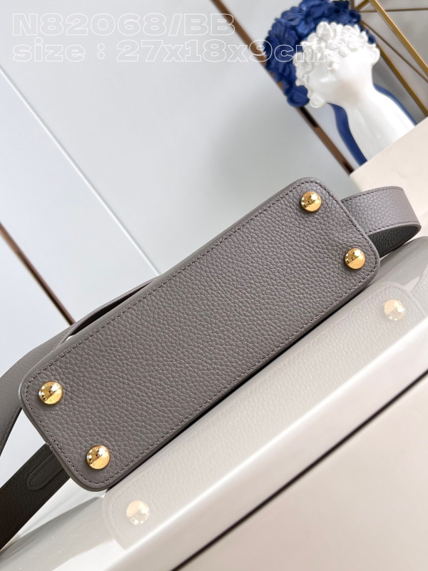 l**is V*t*n capucines bb-27*18*9cm